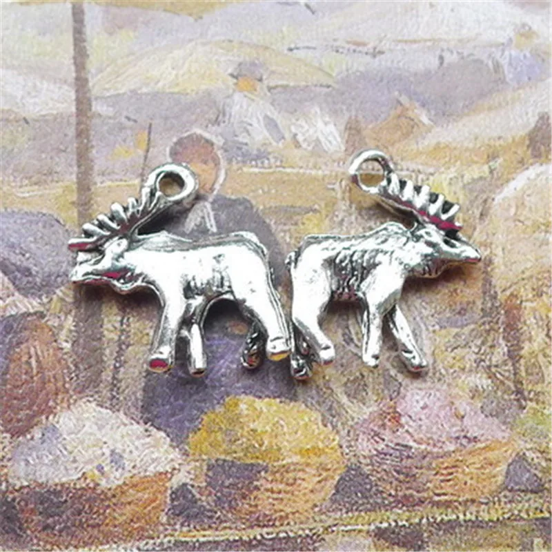 Bulk 30pcs Alloy Metal Elk Charms Antique Silver Plated Animal Pendant