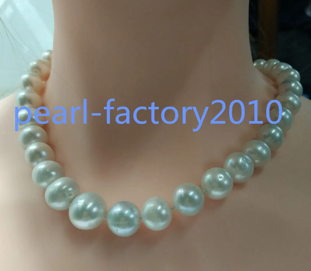 

Free Shipping >>>>> 18" 12 MM AAA +++ Akoya SOUTH SEA White Pearl Necklace 14k Gold Clasp