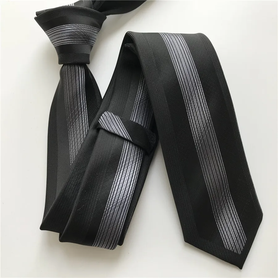 Дизайнер молодой Для мужчин Популярные тонкие узкие галстуки Мода Повседневное вечерние галстук с вертикальной полосой в средней