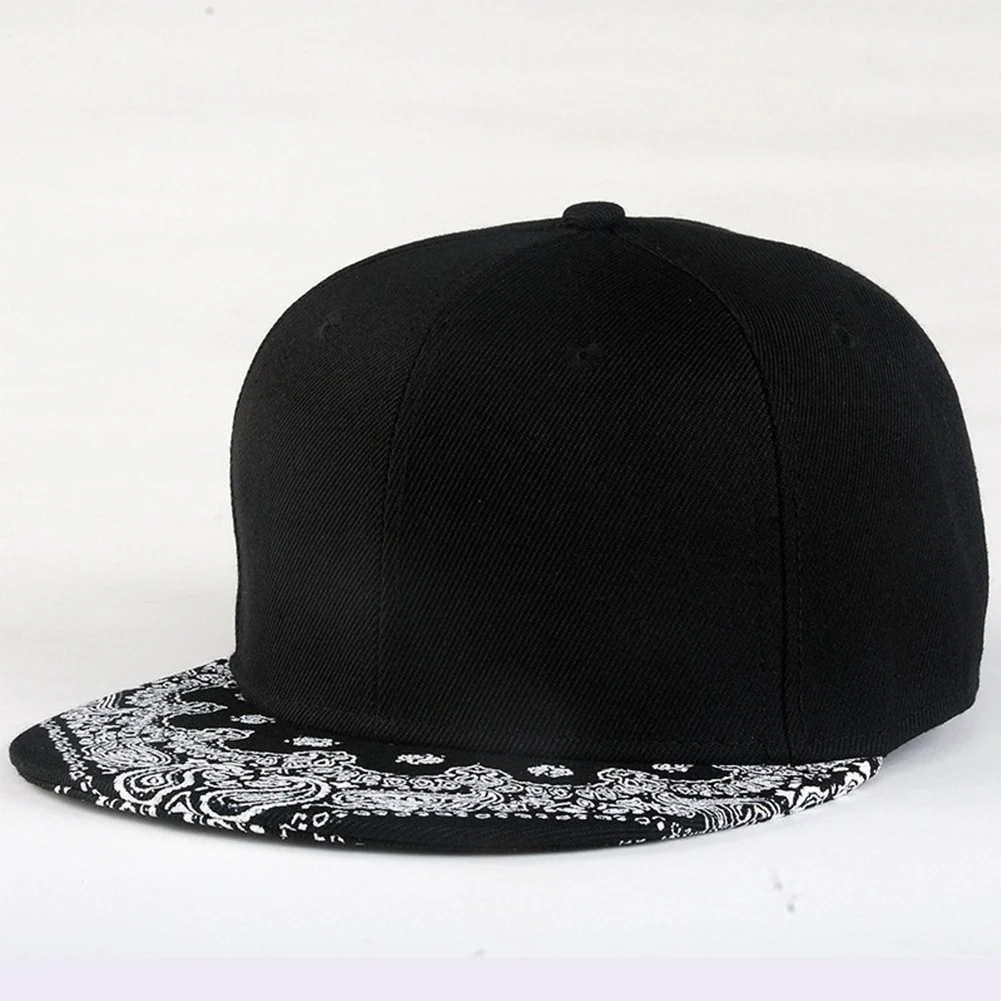 

White Paisley Pattern Black Hat New Fashion Outdoor Man Women Summer Baseball Cap Sun Hat Adjustable Hip Hop Snap back Caps Hat
