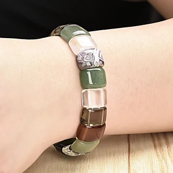 

Multicolored diamond transparent Seven-color stone bracelet of Textural quality , can be given birthday gifts