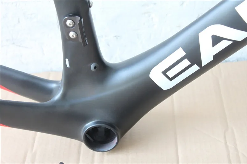 Cheap EARRELL OEM Full Carbon Road Bike Frame DI2 & Machinery Road Racing Bicycle Carbon Frameset BB86 free shipping 5 Cheap EARRELL OEM Full Carbon Road Bike Frame DI2 & Machinery Road Racing Bicycle Carbon Frameset BB86 free shipping 5