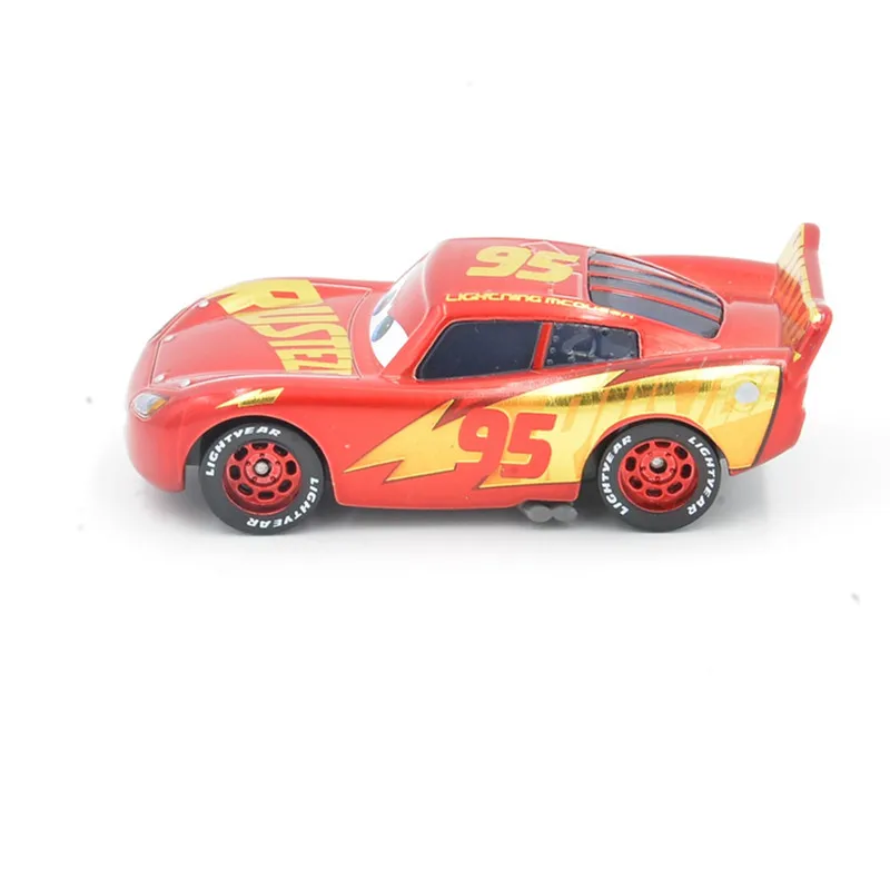 rust eze racing center lightning mcqueen