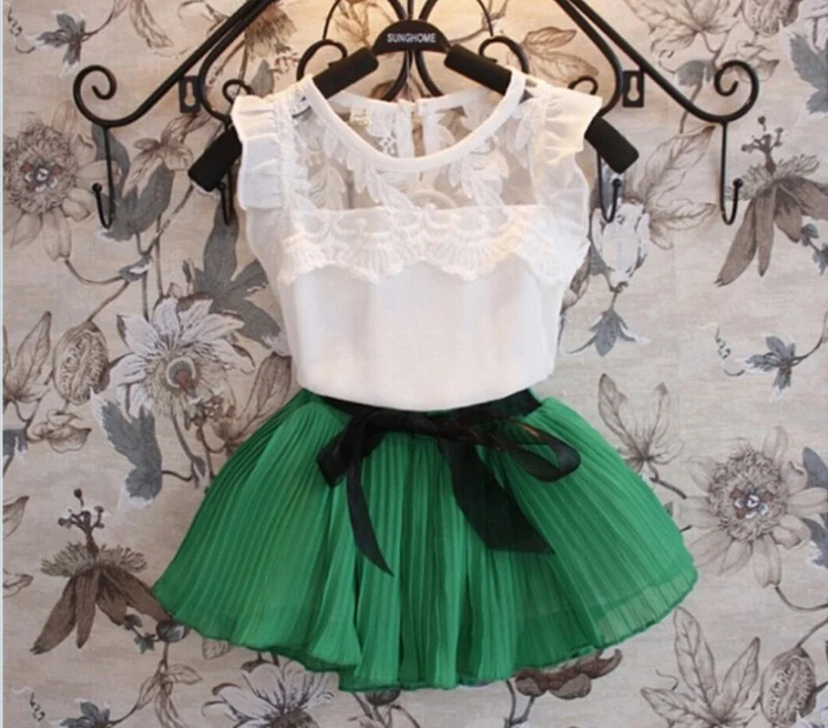 

Children's wear new summer girls suit lace lace chiffon folding skirt two-piece