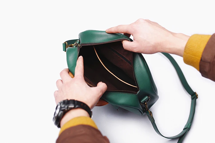 sling bag