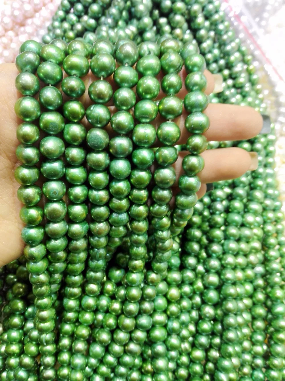 Buy One Strands Real Pearl 8 9mm Bright green Pearl