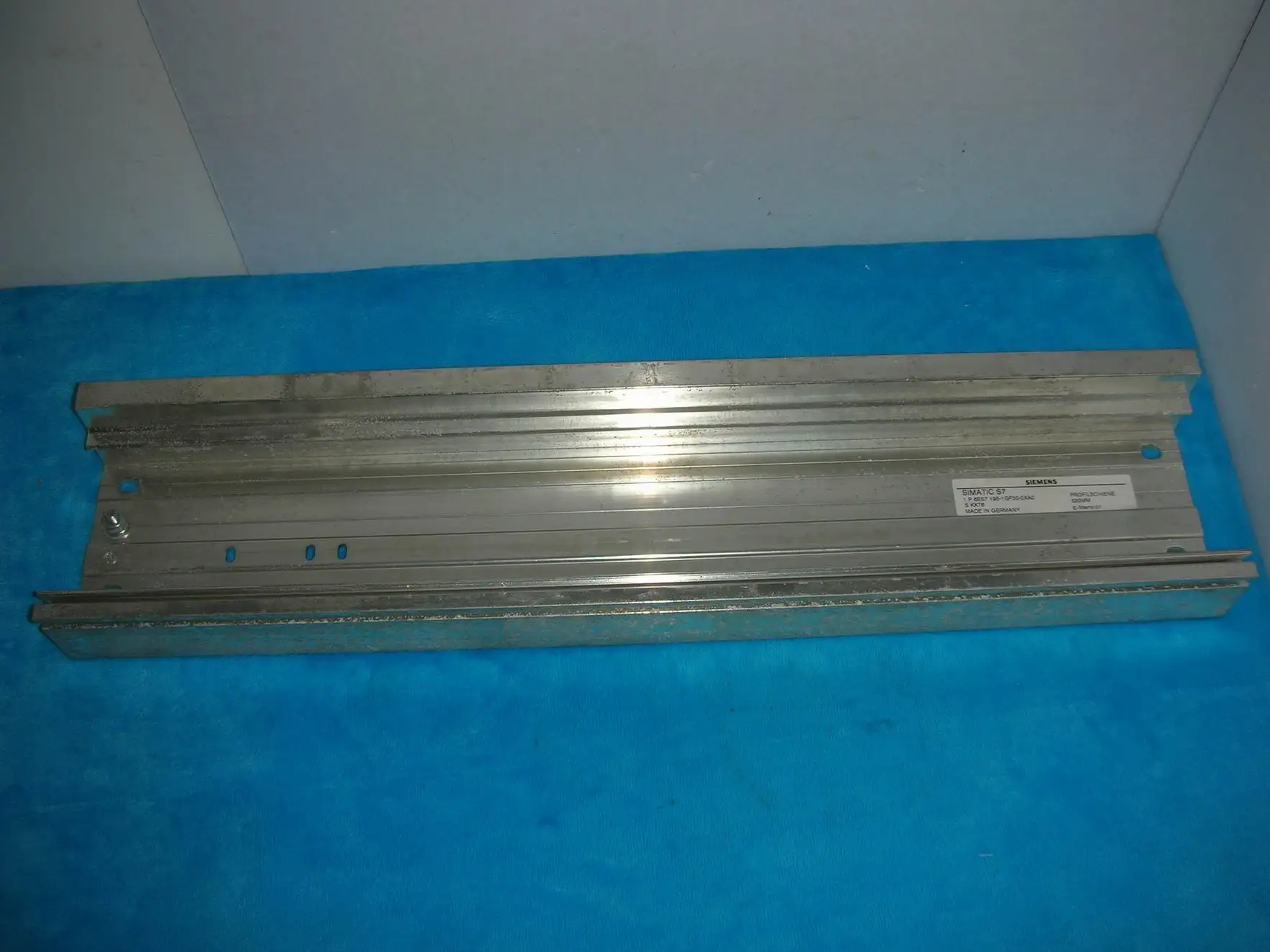 

Используется 1 шт. 6ES7195-1GF30-0XA0