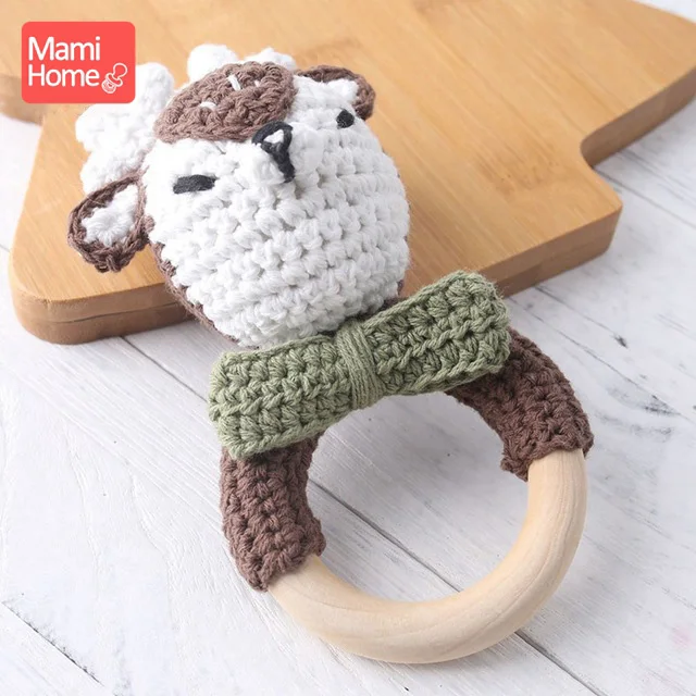 mamihome 1pc Baby Rattle Cartoon Crochet Animal Baby Teether Wooden Ring Handmade Chew Toy BPA Free Wooden Teething nursing gift - Цвет: Deer Rattle