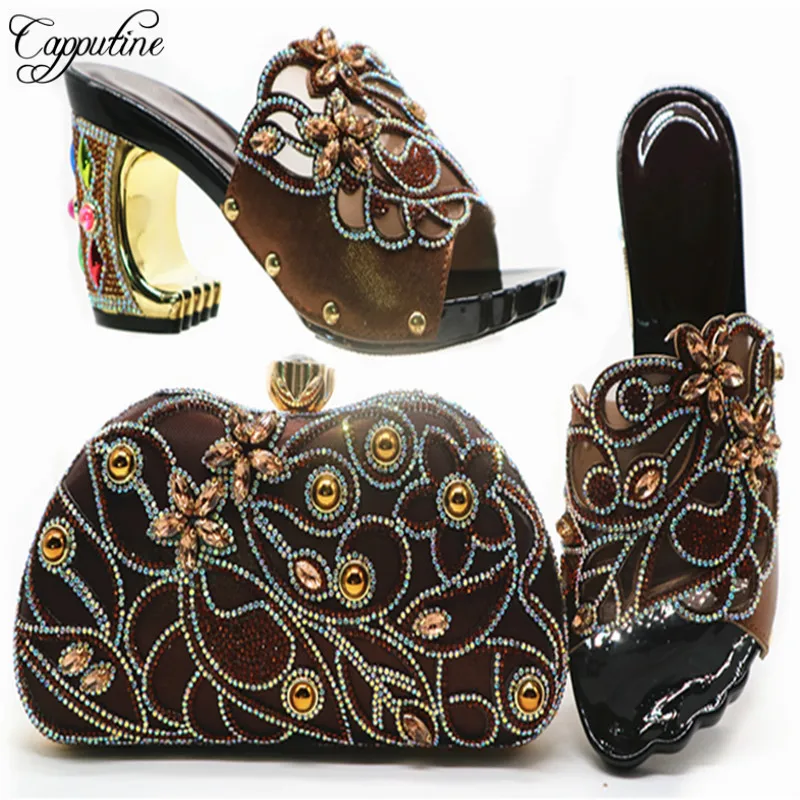 Capputine/красивый дизайн; комплект из обуви и сумки в африканском стиле; итальянские стразы; туфли на высоком каблуке и сумочка для свадебного платья