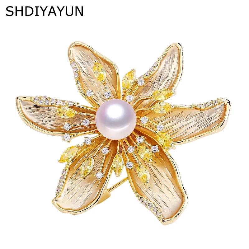 

SHDIYAYUN 2019 New Good Pearl Brooch For Women Texture Flower Brooch Pins Brooches Natural Freshwater Pearl Fine Jewelry Gift