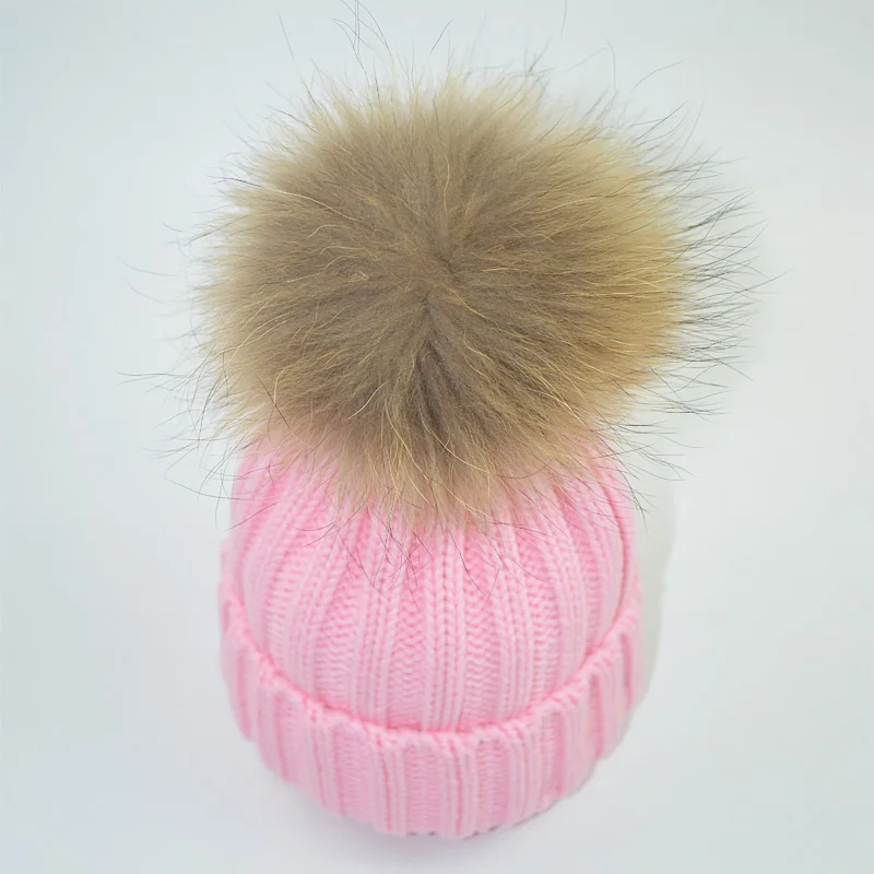 Детская вязаная шапка с помпонами из меха енота, шапочки для маленьких девочек, толстые теплые зимние шапки для мальчиков - Цвет: Розовый