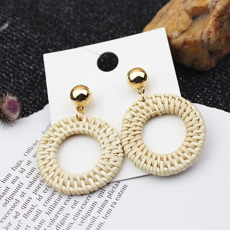 

AOMU Korean Vintage Handmade Wooden Straw Weave Rattan Vine Braid Geometric Hollow Circle Round Big Dangle Earrings For Women