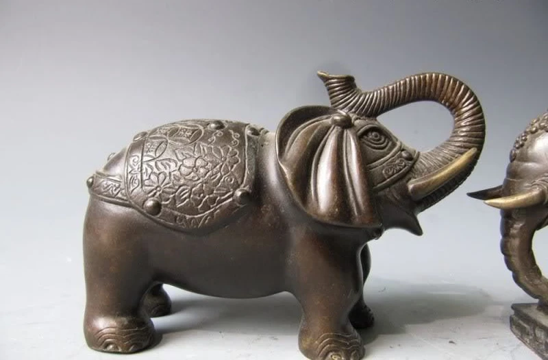 

Chinese regius Pure bronze Copper Fengshui restfully Elephant one Pair
