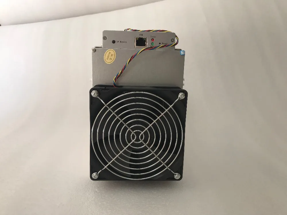 Старый б/у только 70-80% AntMiner x3 220KH Asic miner от bitmain x3 с хеш ЧИПАМИ cyrptonight лучше чем Antminer S9 L3+ S7