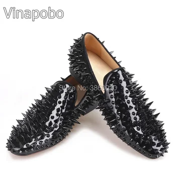 

Vinapobo 2018 new black patent leather men handmade shoes Slip On spikes Fashion Party men Casual shoes loafers men's flats