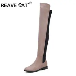 REAVE CAT/Для женщин Сапоги выше колена Туфли без каблуков Sapatos femininos из флока круглый носок в стиле пэчворк разноцветные зимние сапоги A713