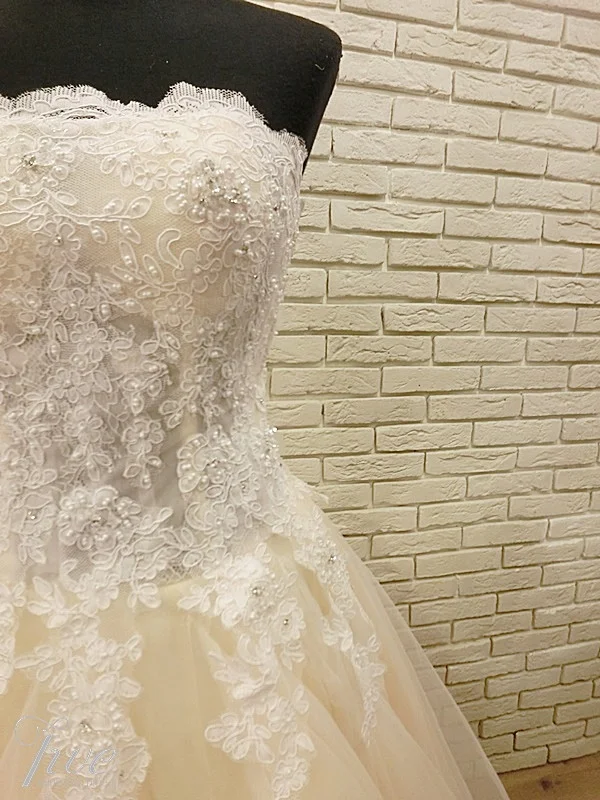 Lebanon Wedding Dresses 2019 With Lace Appliques Ball Gown Tulle