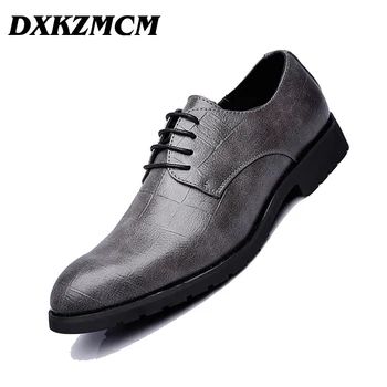 

Luxury Leather Brogue Mens Formal Shoes Casual British Style Men Oxfords Brand Dress Shoes For Men