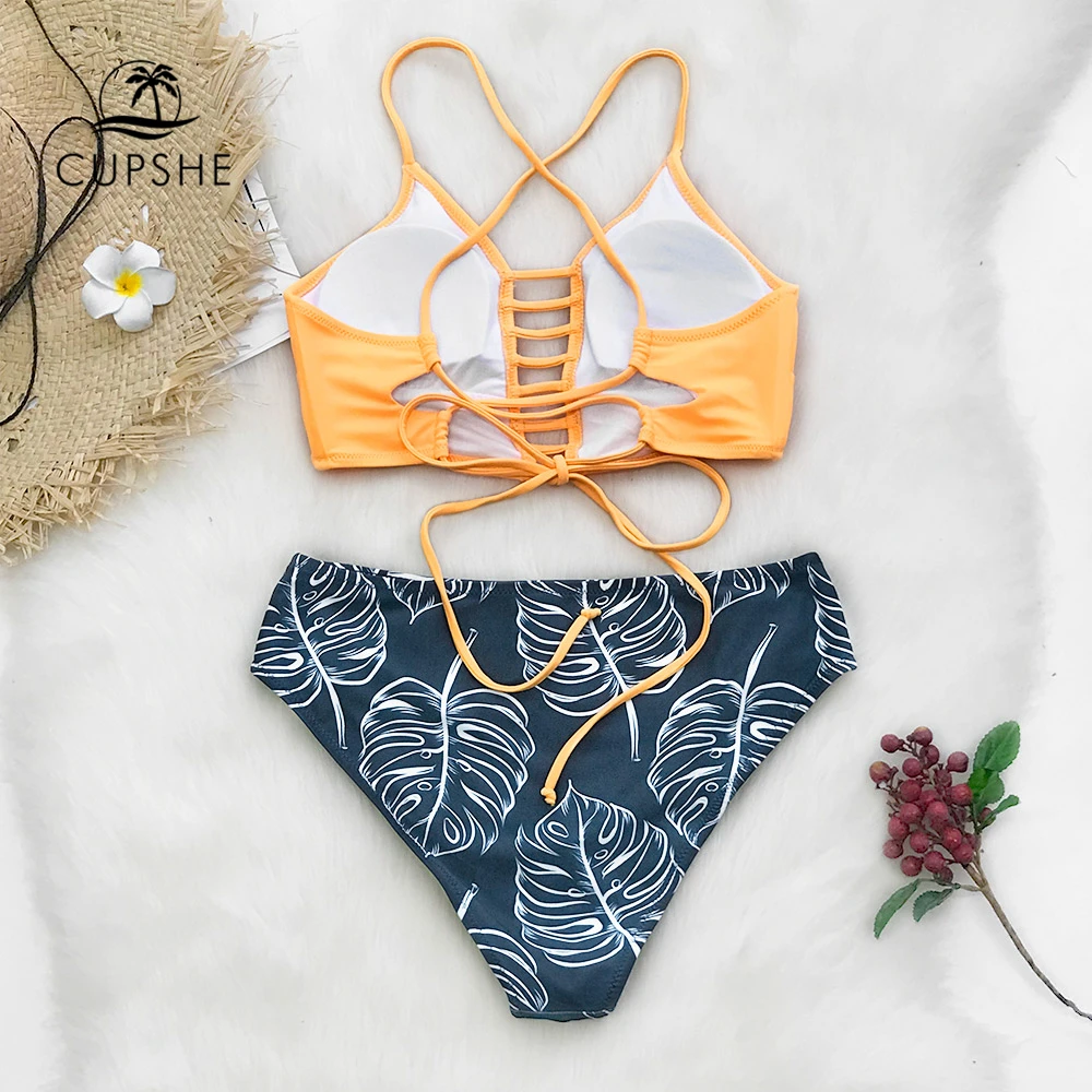 Billig CUPSHE Gelb Und Blätter Print Lace up Bikin Sets Badeanzüge 2020 Frauen Sexy Zwei Stück Badeanzüge Bademode