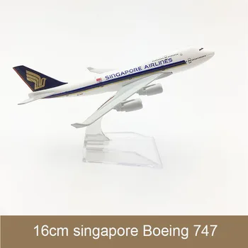 

16cm Singapore B747 Aiplane Model Singapore Boeing 747 Airbus Airlines Airways Model Alloy Aircraft Flying Plane Model Toy 1:400