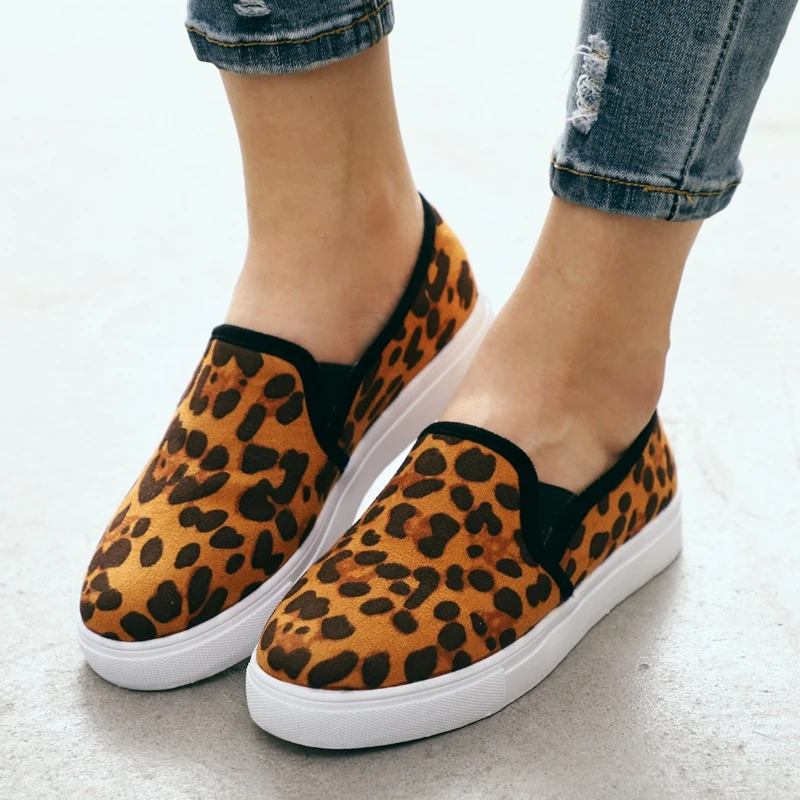 WENYUJH/парусиновая обувь с леопардовым принтом; сезон весна-осень; обувь с низким вырезом; женская обувь из Вулканизированной Ткани; нескользящие женские кроссовки на резиновой подошве - Цвет: leopard