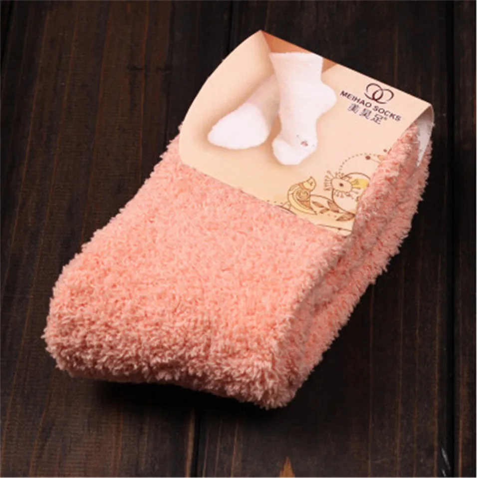 Women-Bed-Socks-Pure-Color-Fluffy-Warm-Winter-Kids-Gift-Soft-Floor-Home-Accessories.jpg_640x640 (12)