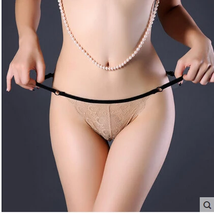 mujeres en bragas transparentes