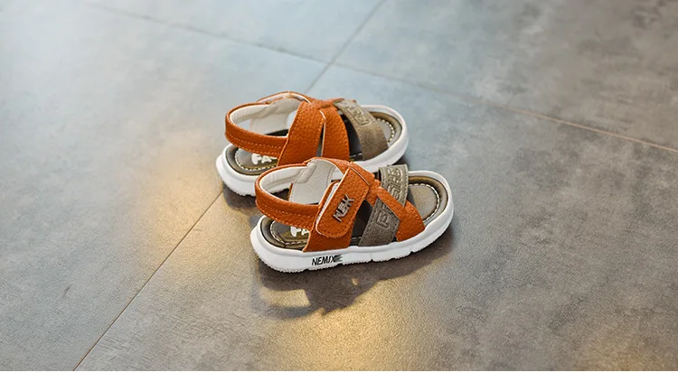 Летние новые сандалии для мальчиков детская обувь детские сандалии с мягкой подошвой для детей модные пляжные сандалии MX33