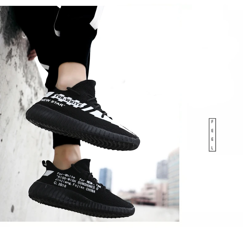 Sports shoes (24)