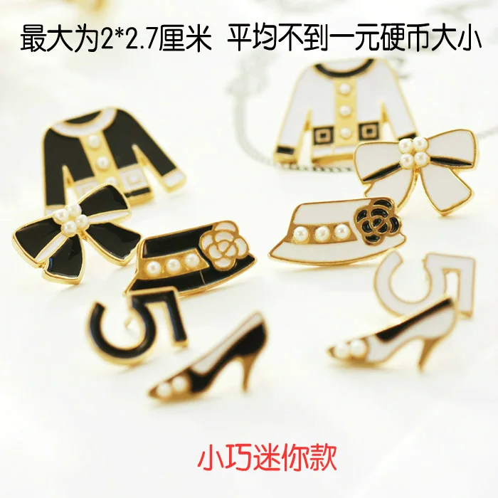 

Mini hat cap clothes high heel shoes digital letter 5 bow tie brooch female black orwhite pearls pin CC collar brooch accessory