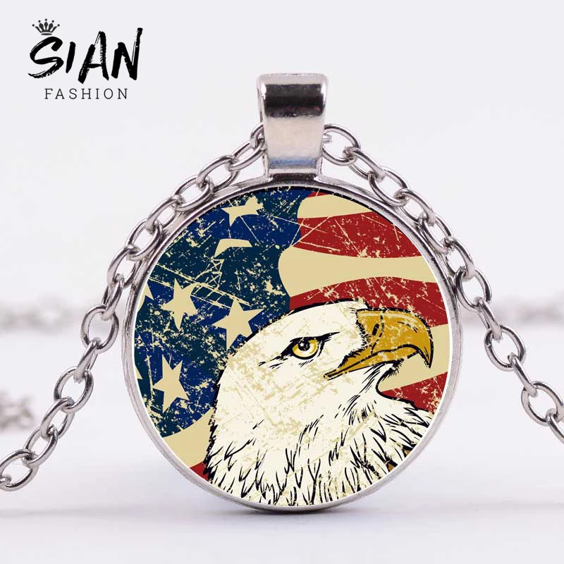 

SIAN Vintage American Flag Necklace Classic USA Stars And Stripes Eagle Pattern Glass Cabochon Pendant Necklace Jewelry Souvenir