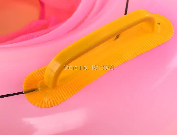 handle for pink flamingo