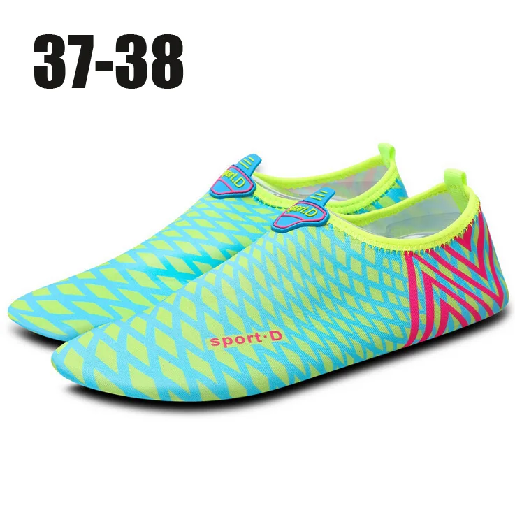 Летняя мужская и женская пляжная обувь для дайвинга; обувь для плавания; Лоферы без шнуровки; водонепроницаемая обувь; носки для подводного плавания - Цвет: Green  37 38