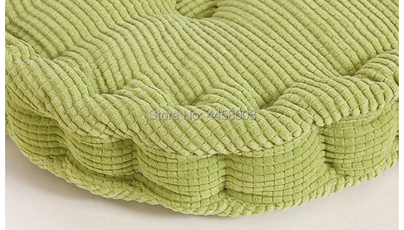 Corn-Cushion-790-01_12