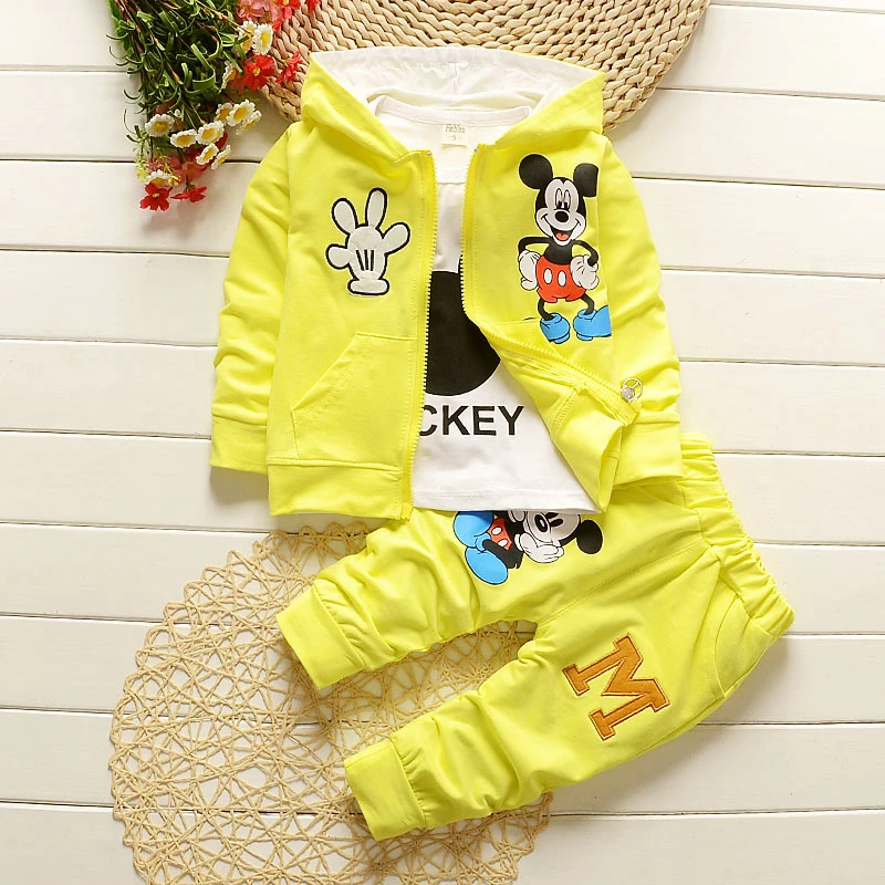 Комплект детской одежды для маленьких мальчиков и девочек, куртка с капюшоном с Микки Маусом+ футболка+ штаны, детский спортивный костюм из 3 предметов