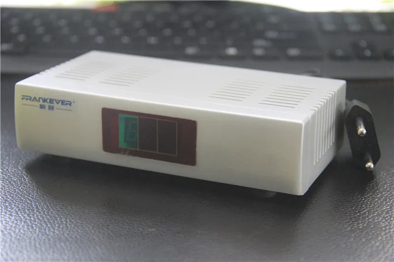 2017 New Arrival Television System TV Signal Standard Audio Video Signal Converter AV To RF Modulator TV 90-240V EU Plug RF408 (3)