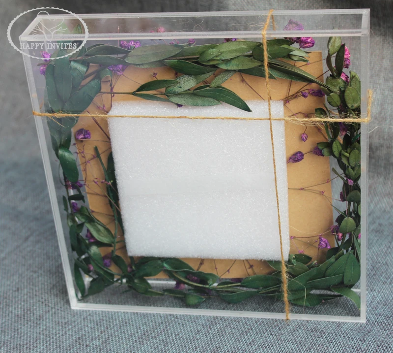 HI4055-05 Special Acrylic Box Invitation with Dried Flowers for Garden Wedding