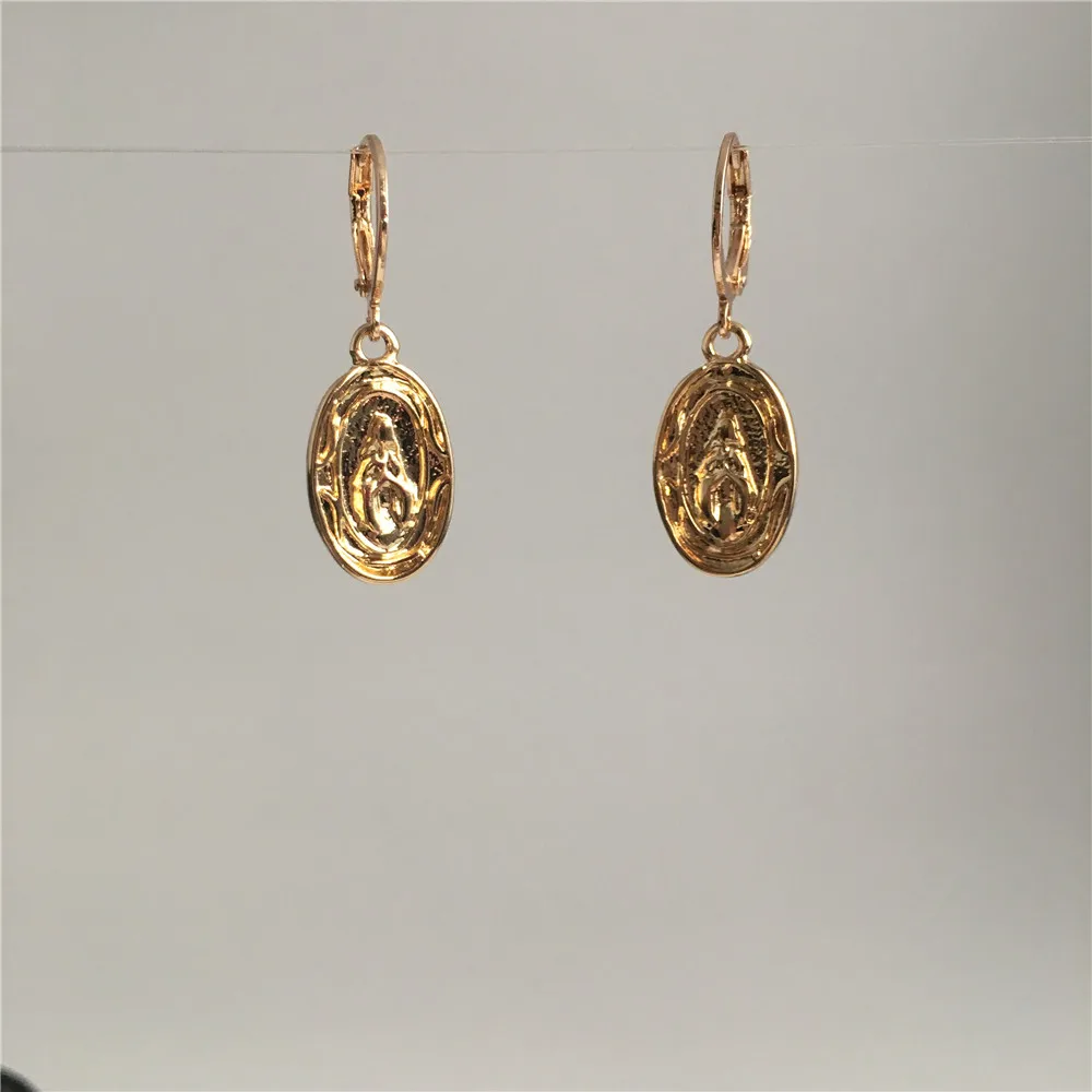 

CASUAL EARRINGS GOLD COLOR PLATING SAINT MARY HOOP EARRINGS FOR WOMEN GIRL