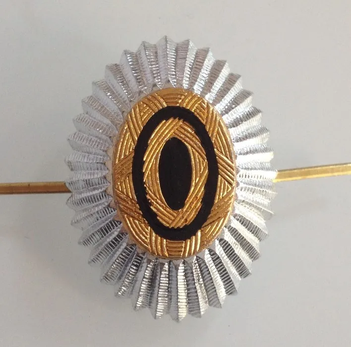 

Russia USSR Cossack Cap Badge Lapel Pins Vintage Antique Classics Retro metal badge Army Souvenir collection