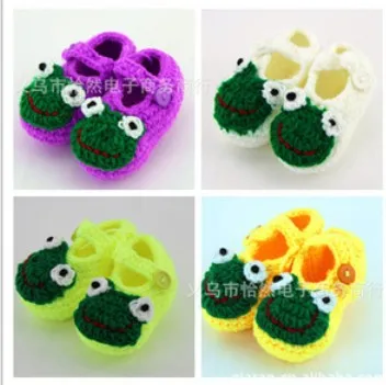 handmade woolen shoes design for baby boy