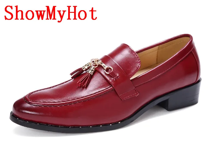 

ShowMyHot New arrival Bullock tassel British pointed shoes male rivets casual Oxford shoes Mens business Wedding dress shoes