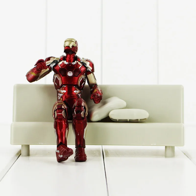 SHFiguarts Marvel Avengers Iron Man Mark 43 MK43 with Tony/'s Sofa Action Figures