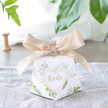 

50pcs New European diamond shape Green leaves forest style Thanks Candy Boxes Wedding Favors paper Gift Box Party Chocolate box