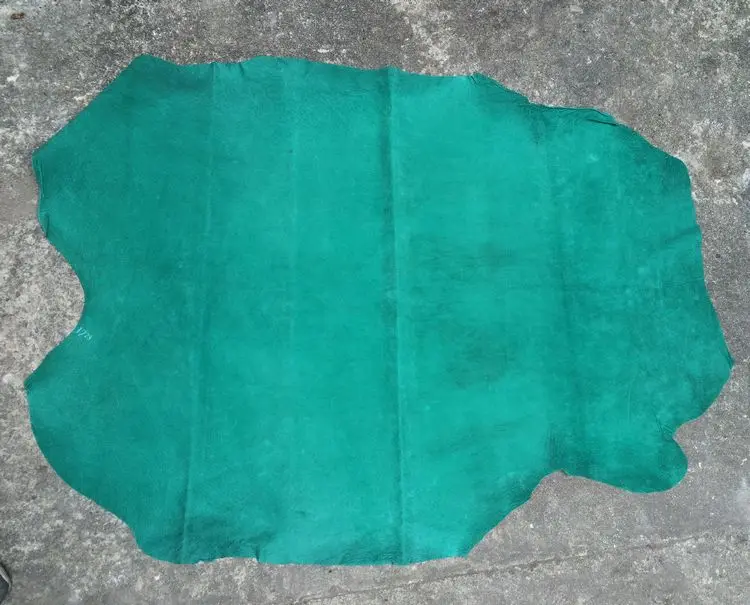 Зеленый натуральный свиной спилок материал цельный кусок