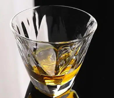 Квадратная Хрустальная стеклянная чашка для виски для домашнего бара, пивная вода и вечерние свадебные стеклянные чашки для отеля, подарок, посуда для напитков - Цвет: 17
