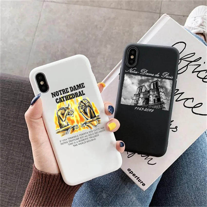 

Notre Dame Cathedral Crying chimeras phone case For iPhone X 7 6 6s 8Plus XR XS MAX Notre Dame Cathedral De Paris case cover