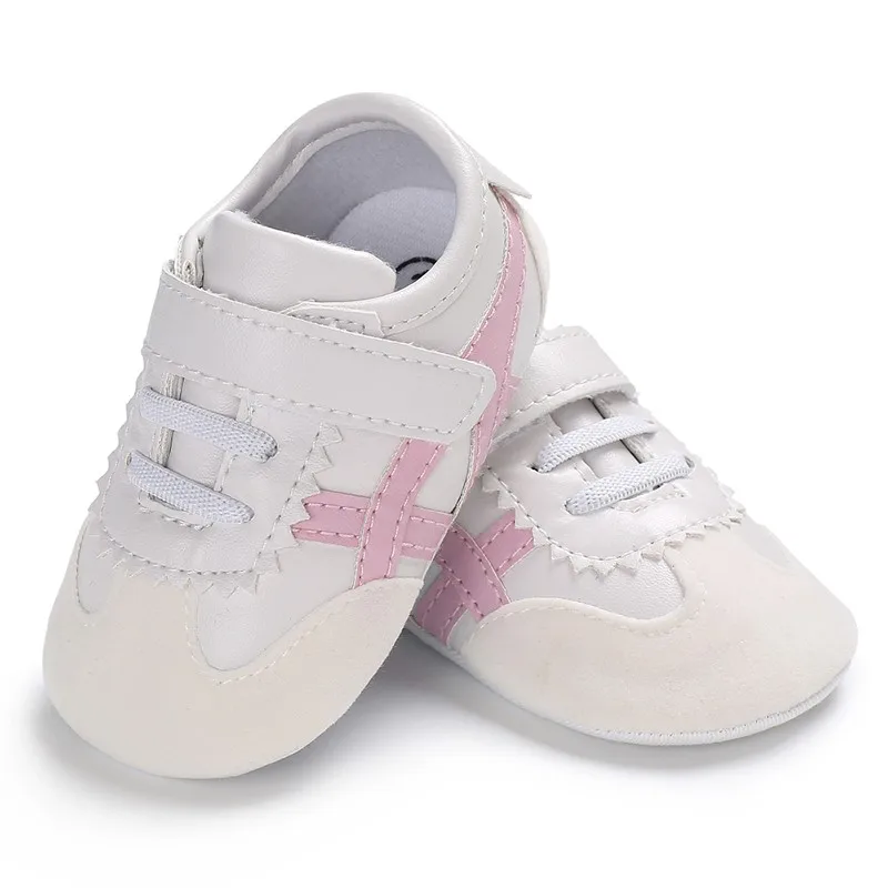 Для тех, кто только начинает ходить, для детской кроватки, в полоску, для маленьких мальчиков и девочек ботиночки для новорожденных и малышей, пинетки подошва из мягкого каучука детская обувь кроссовки для детей 0-18 м - Цвет: Pink
