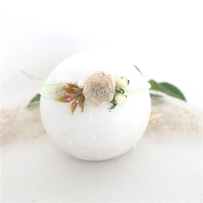 

Neutral beige headband for newborn Photography props Newborn photo Tieback Handmade newborn phorography props