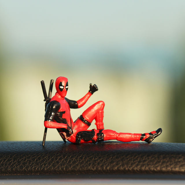 Marvel X-Men Deadpool Personality Car Ornament Action Figure Sitting Model Anime Mini Doll Car Decoration Car Accessories