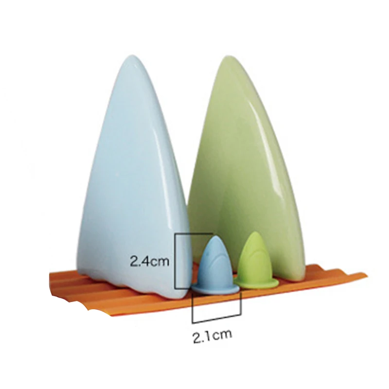 

Ceramics Novelty Shark Shaped Spice Tools 2pcs/set Home Kitchen Salt and Pepper Bottle